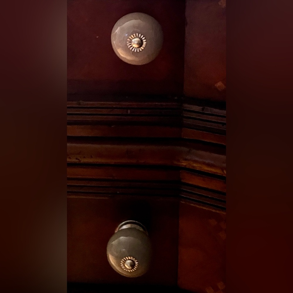 Decorative gray Knobs
10 piece set